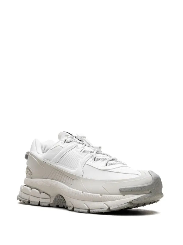 Nike
Zoom Vomero Roam sneakers