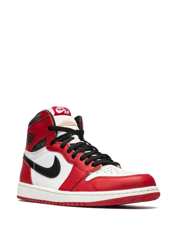 Nike Air Jordan 1 Retro Chicago Red