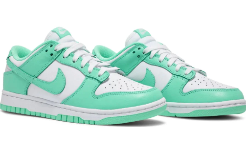 SB Dunk Low-Green Glow